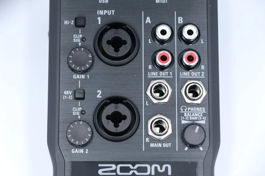 Zoom U-22 入出力端子