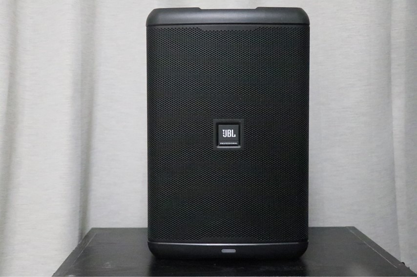 JBL PROFESSIONAL EON ONE Compact-Y3をレビュー。路上や JBL PROFESSIONAL EON ONE Compact-Y3をレビュー。路上や