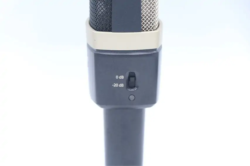 AKG C314のPADスイッチ