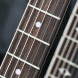 コンパウンド弦のMartin MA130Sは弦が白い