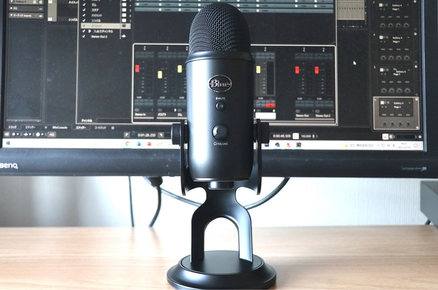 高性能　yeti  USB接続 Amazon.co.jp: Yeti USB Microphone USB マイクロホン Blue