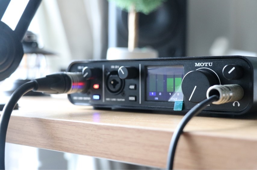 MOTU M2