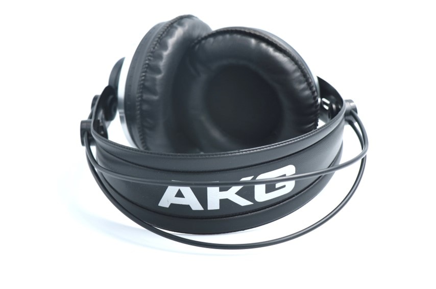 AKG K271 MKII-Y3をレビュー。自然なサウンドと快適な装着感の