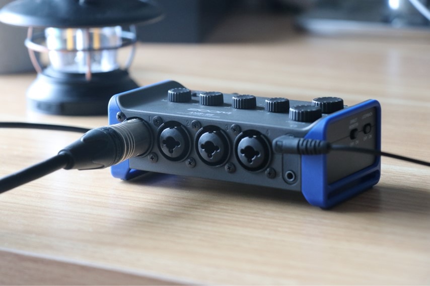 ZOOM AMS-44