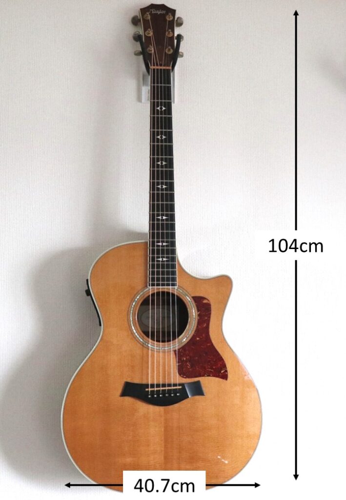 Taylor 814ce 全長とボディ幅