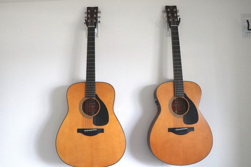 YAMAHA FGX3とFSX3を並べた写真