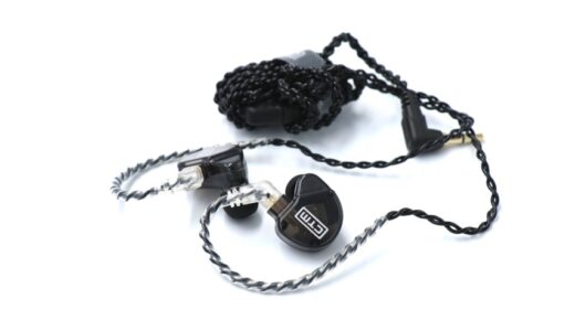 CTM CE220をレビュー。耳のフィット感が良好で本格的なイヤモニ