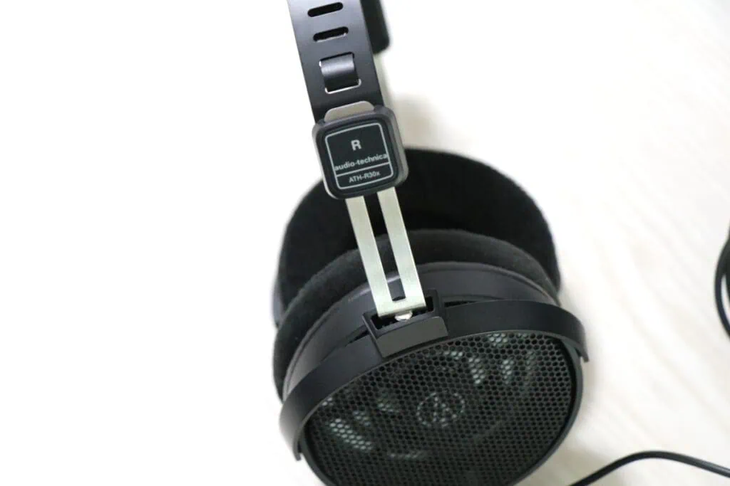 audio technica ATH-R30xのサイズ調整を限界まで広げた