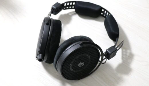 audio technica ATH-R50xを右斜めから撮った画像