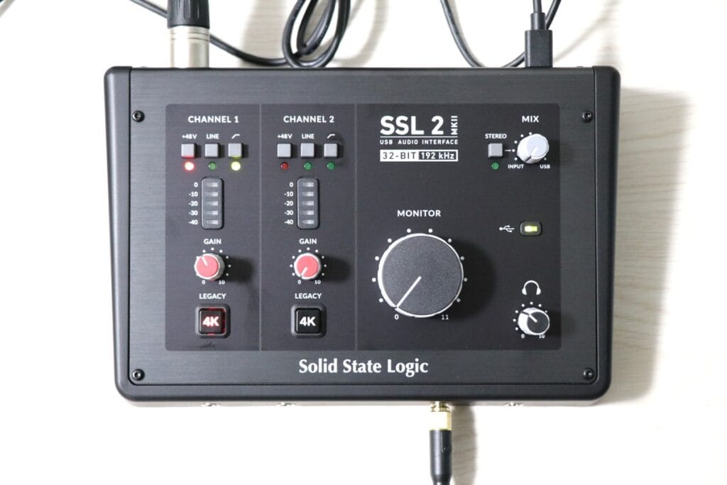 SSL2MKIIを上から撮影