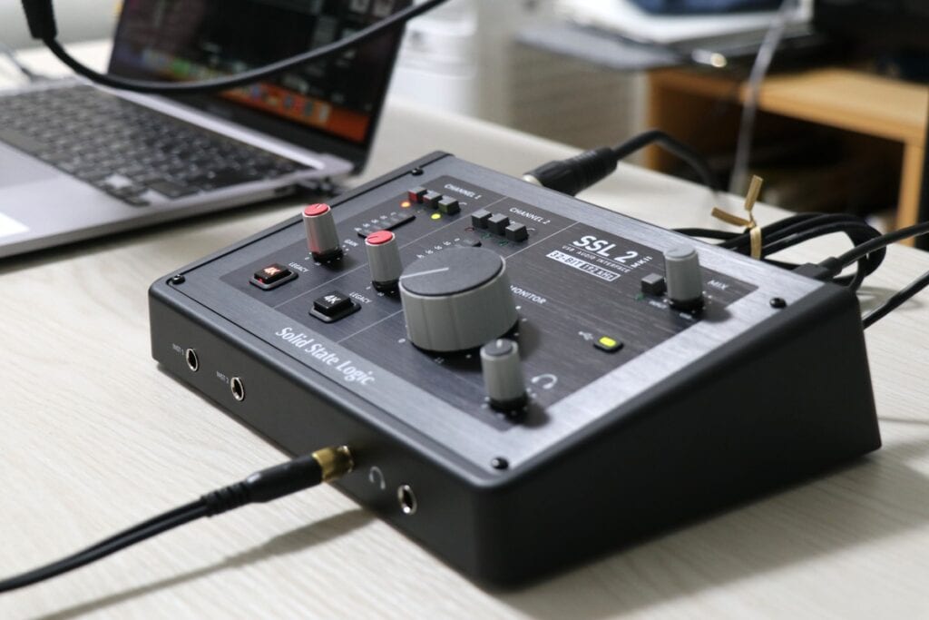 SSL2MKIIの右側面