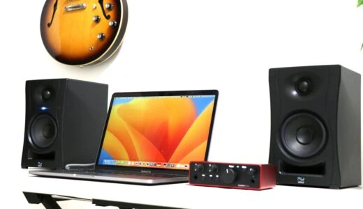 Kail Audio LP-UNF。ノートPC、オーディオインターフェイスと組み合わせた実際の制作デスクでの設置例。